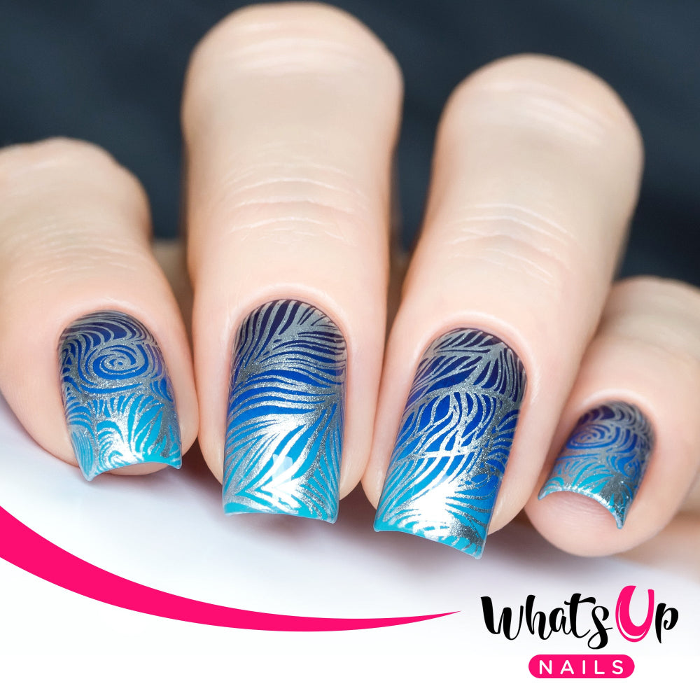 blue nails with silver pattern