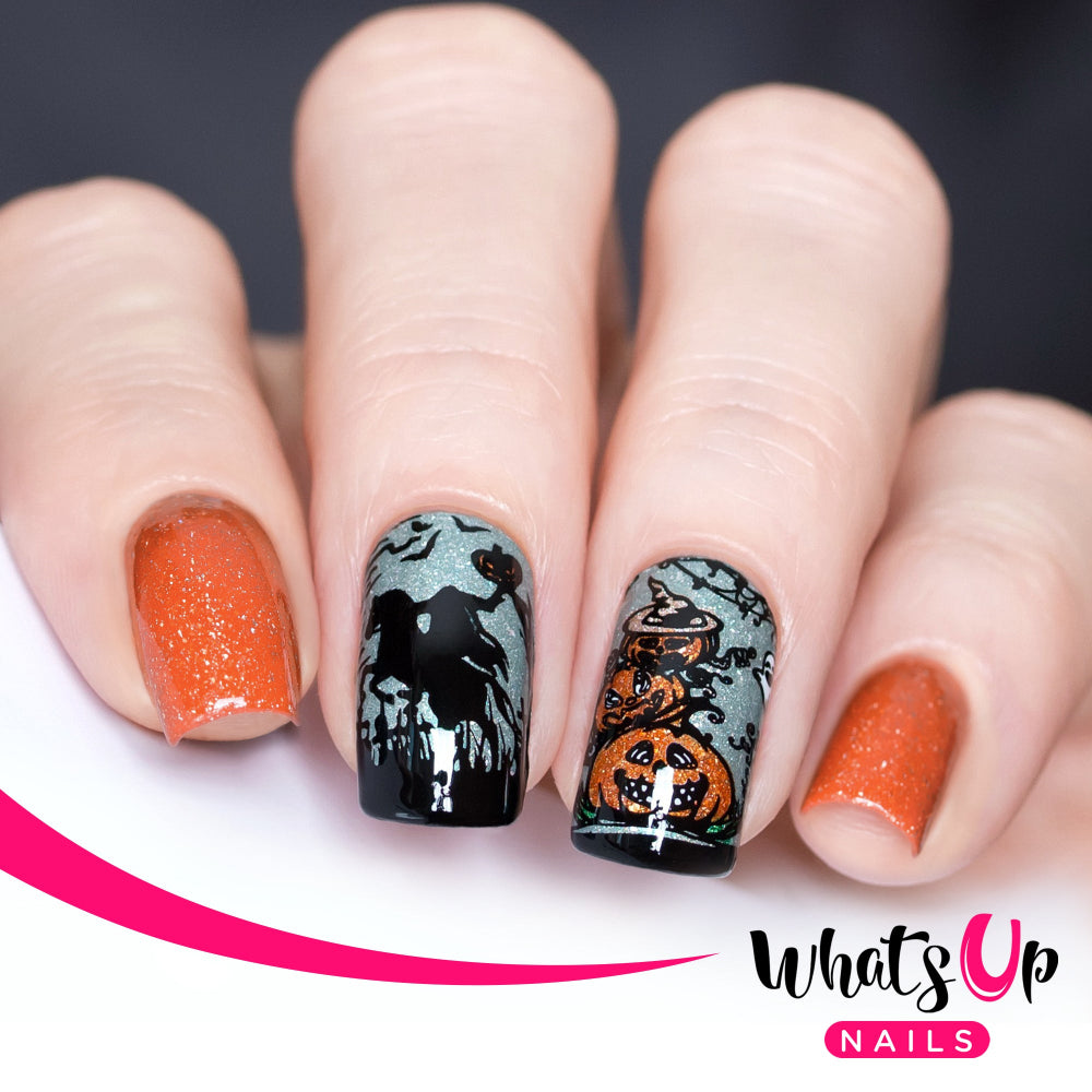 Halloween nail design, pumpkins, headless horseman