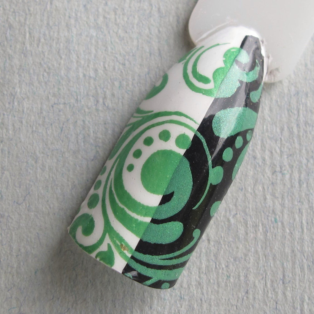 "I dream of Greenie" stamping polish swatch stick 