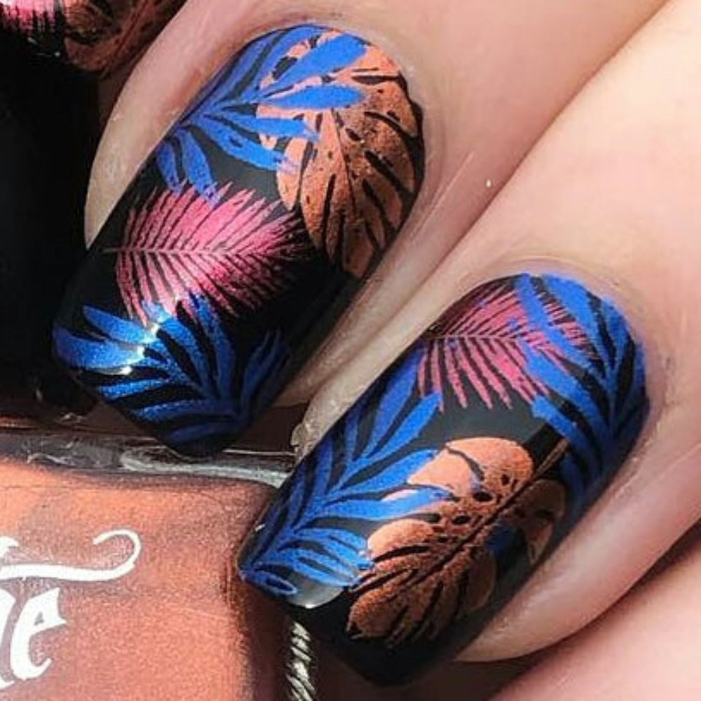 tropical leaves nail art 